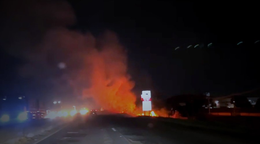 VÍDEO: Incêndio destrói área equivalente a 28 campos de futebol em Uberlândia
